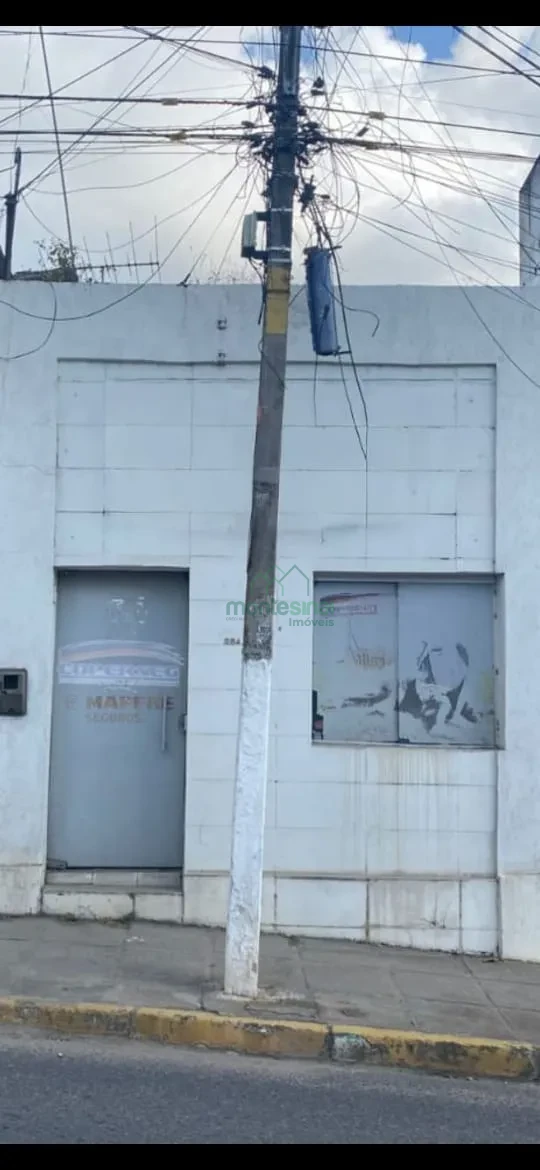 Casa Padrão para alugar na Rua XV de novembro em Garanhuns/PE R$1.500,00