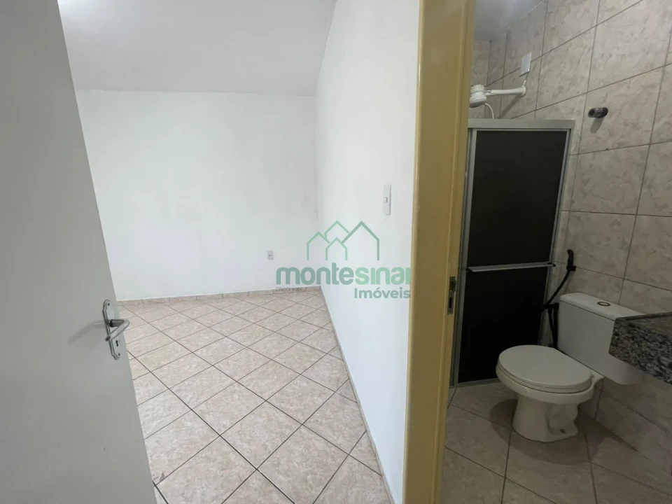 Apartamento com dois quartos para locação no Centro de Garanhuns por R$1.350,00
