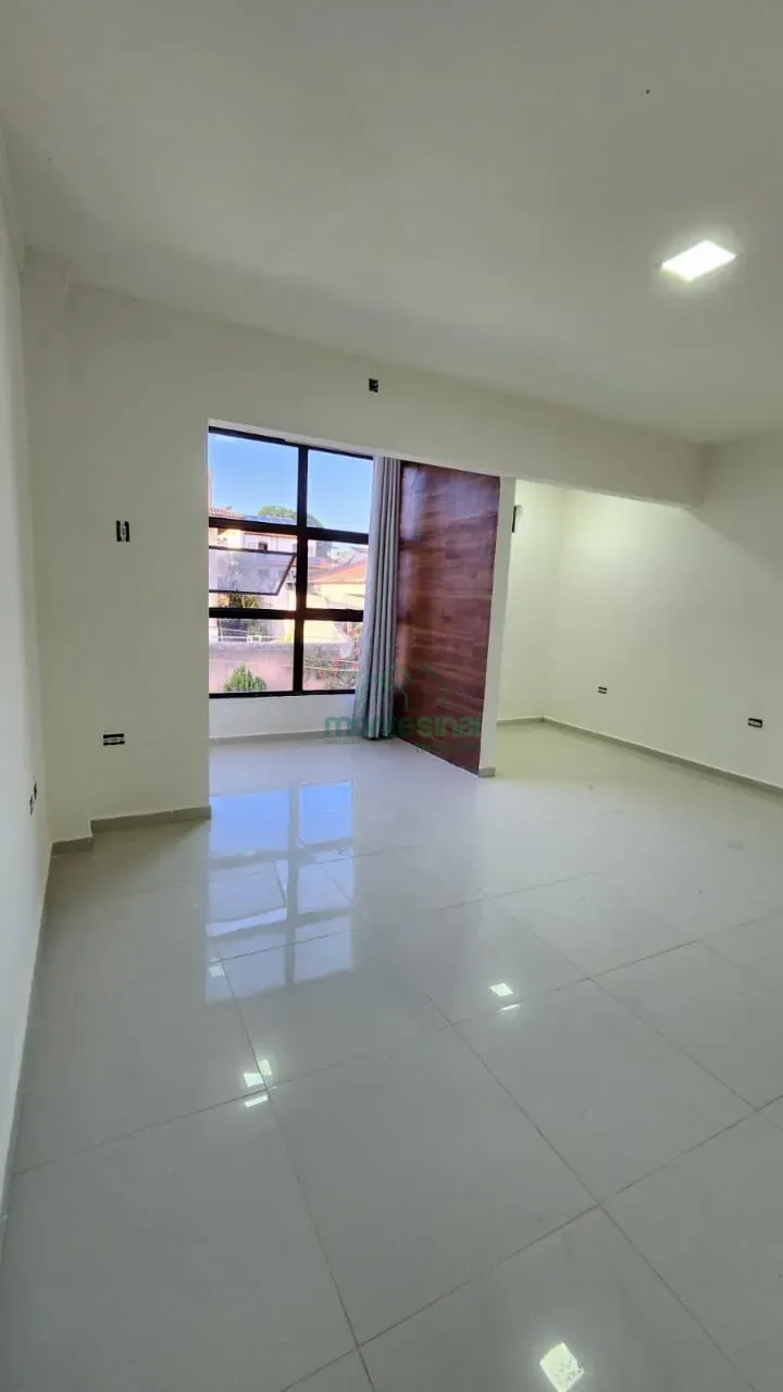 Casa duplex à venda no Heliópolis por R$800.000,00