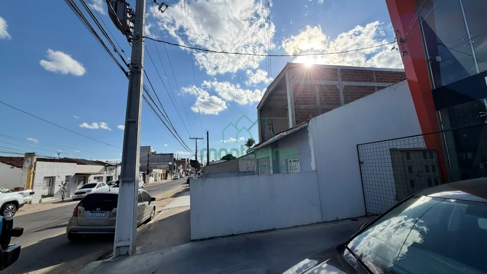 Ponto comercial para locação no Heliópolis por R$6.000
