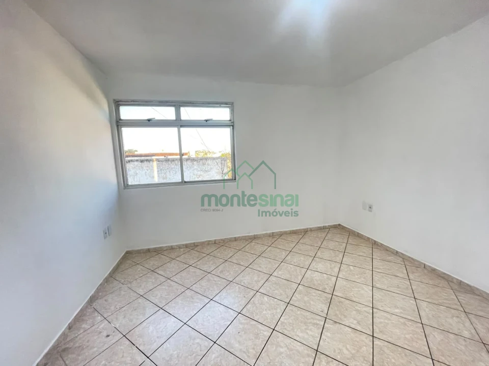 Apartamento com dois quartos para locação no Centro de Garanhuns por R$1.350,00