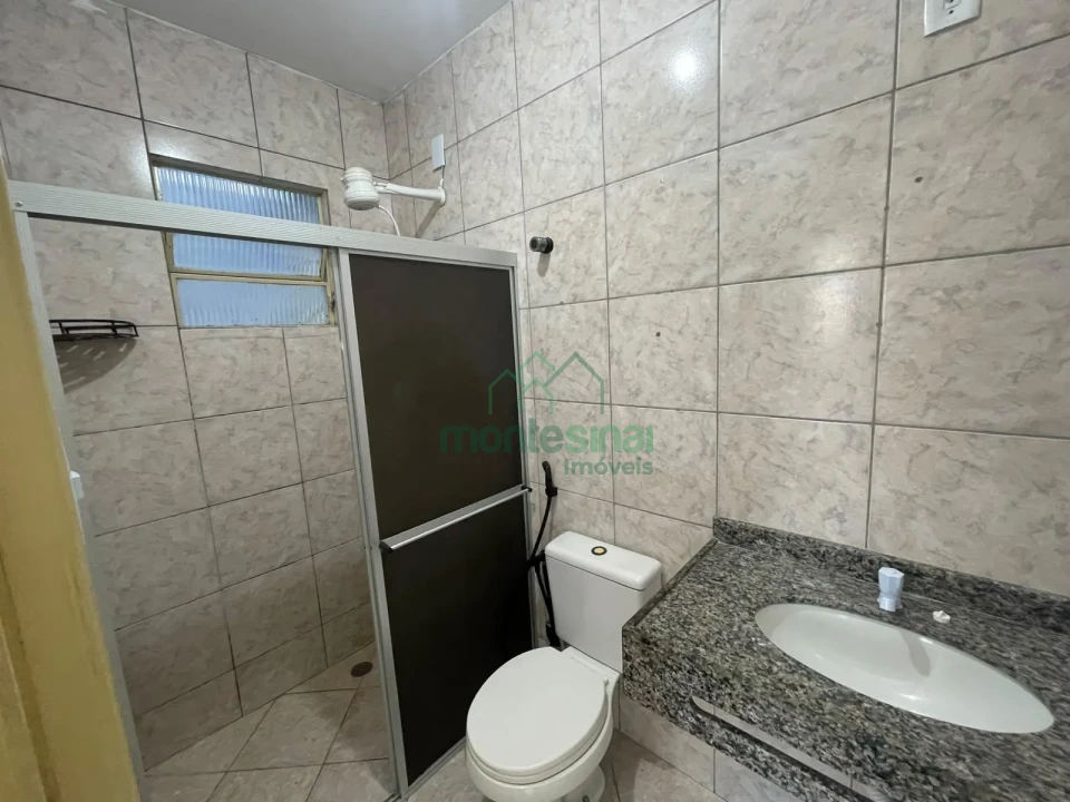 Apartamento com dois quartos para locação no Centro de Garanhuns por R$1.350,00