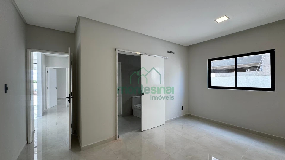 Imagens do imóveis Casa de alto padrão para locação no Portal das Colinas por R$5000,00