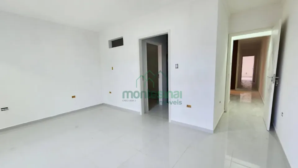 Casa duplex à venda no Heliópolis por R$800.000,00