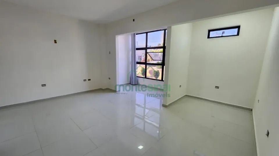 Casa duplex à venda no Heliópolis por R$800.000,00