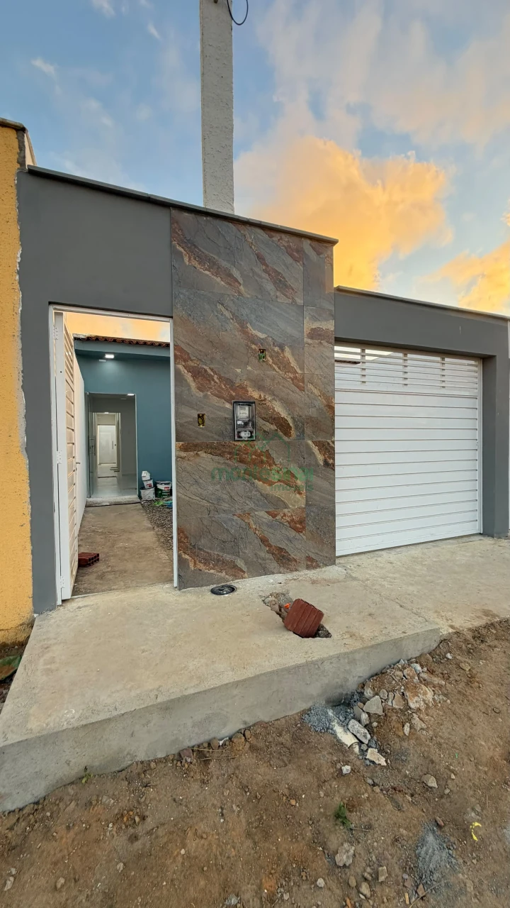 Imagens do imóveis Casa À Venda Francisco Simão Dos Santos Figueira(Manoel Camelo)Garanhuns R$230.000,00