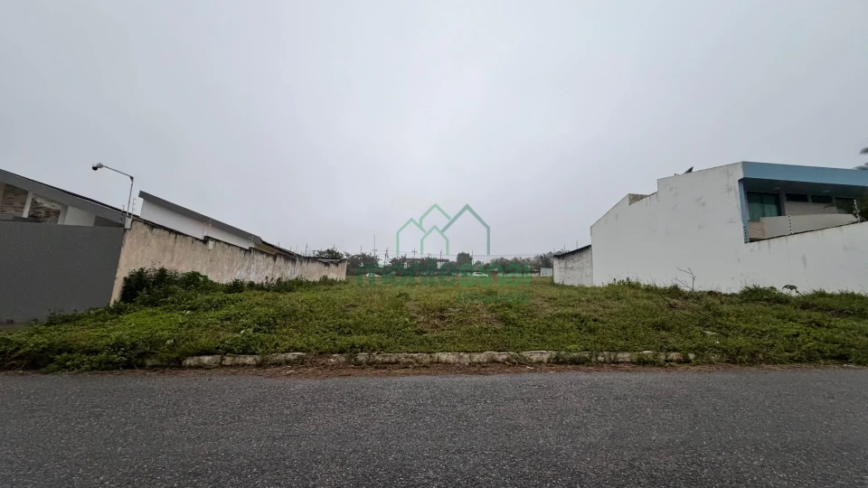 Imagens do imóveis Terrenos À Venda Heliópolis Garanhuns cada lote R$400.000,00