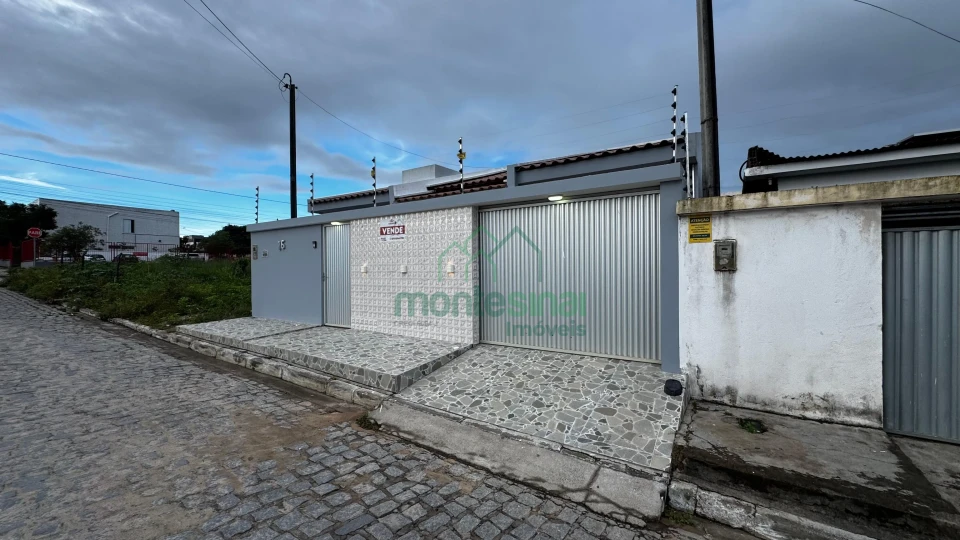 Imagens do imóveis Casa À Venda Francisco Simão Dos Santos Figueira Garanhuns