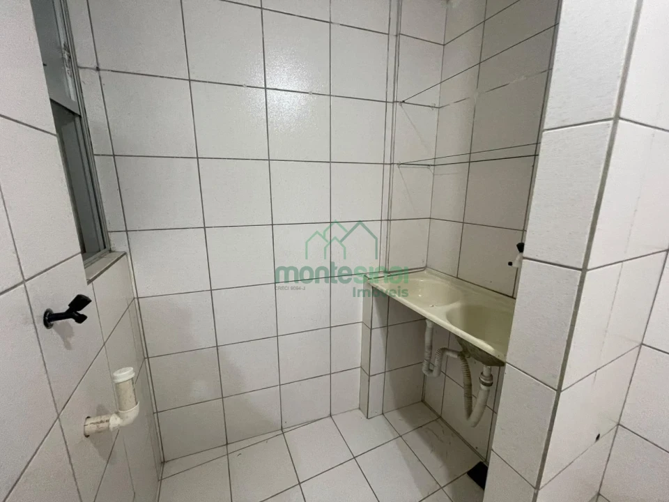 Apartamento para locação no Centro de Garanhuns por R$900,00