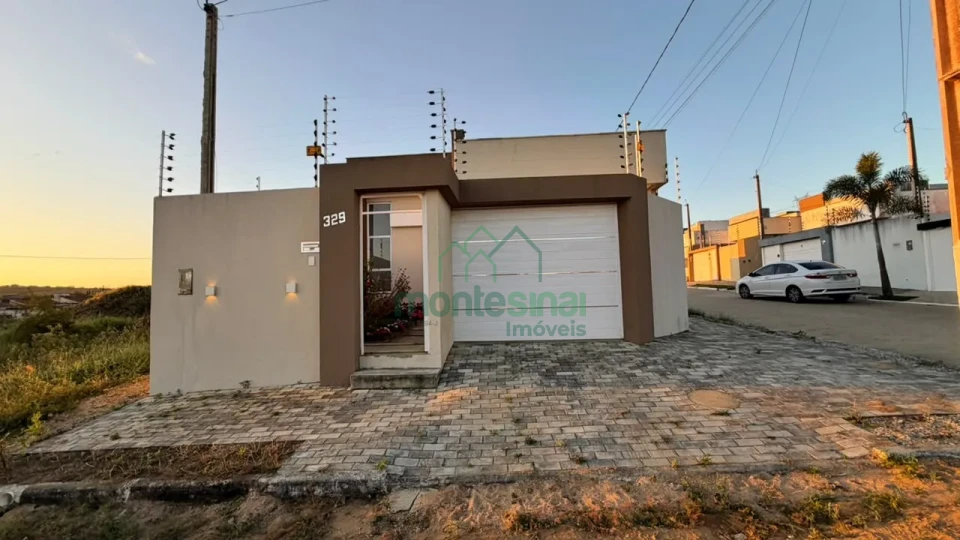 Imagens do imóveis Casa para locação no cidade das flores em Garanhuns por R$2.200