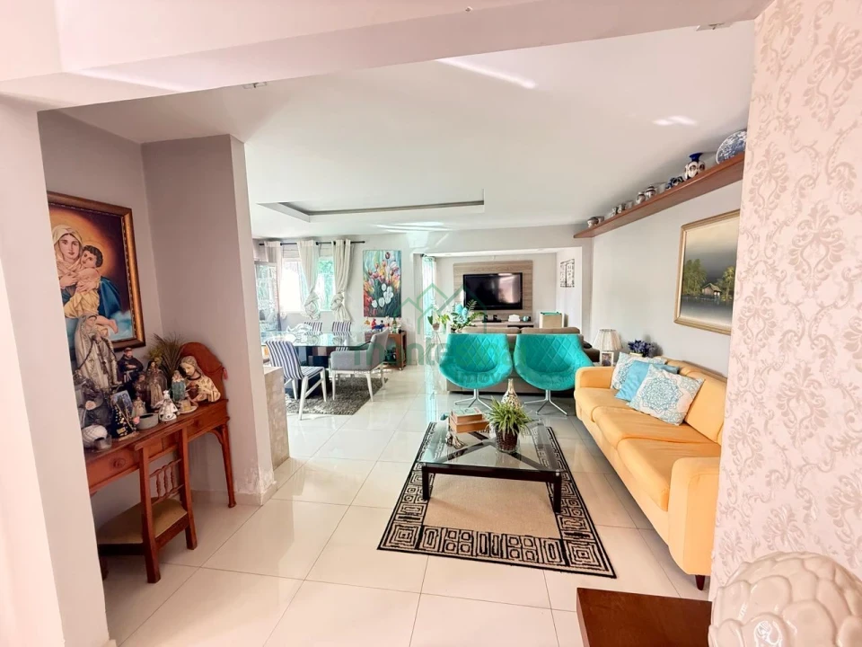 Casa À Venda Heliópolis Garanhuns Alto padrão R$2.500.000,00