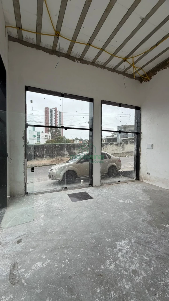 Sala comercial para locação no Heliópolis por R$3.000,00