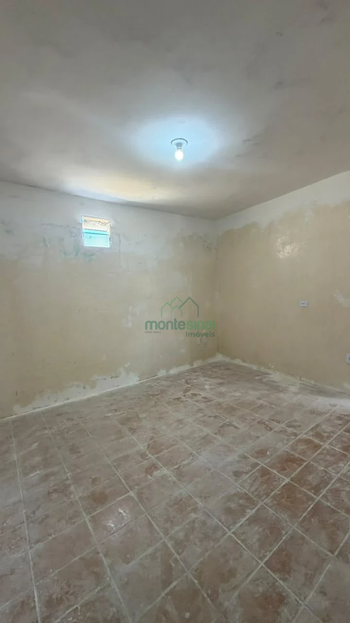 Imagens do imóveis Casa comercial para locação no Heliópolis por R$4.700,00