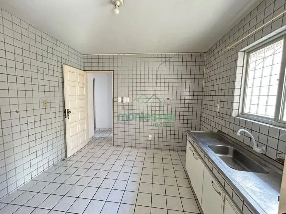 Imagens do imóveis APARTAMENTO TÉRREO PARA LOCAÇÃO – EDIFÍCIO ANTARES