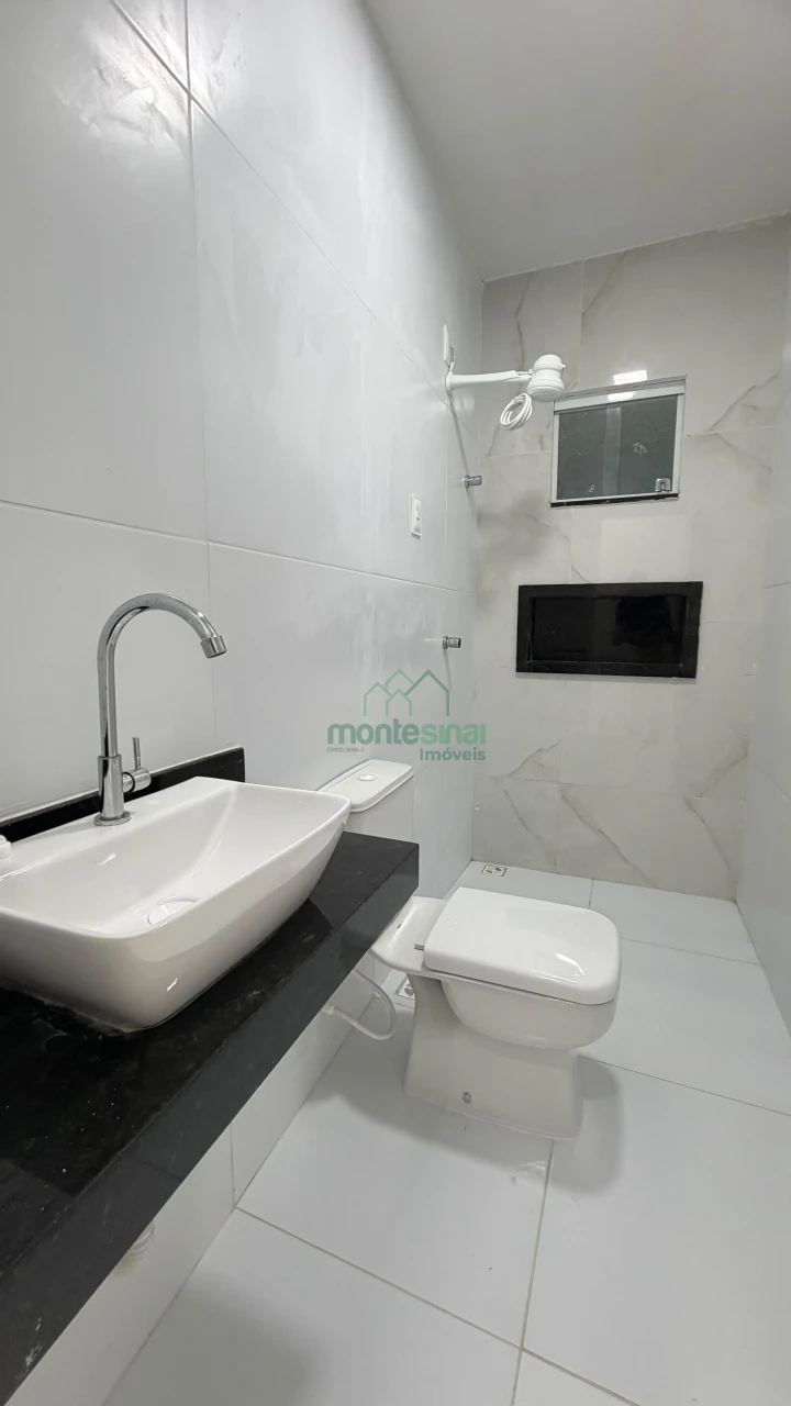 Imagens do imóveis Casa À Venda Francisco Simão Dos Santos Figueira(Manoel Camelo)Garanhuns R$230.000,00