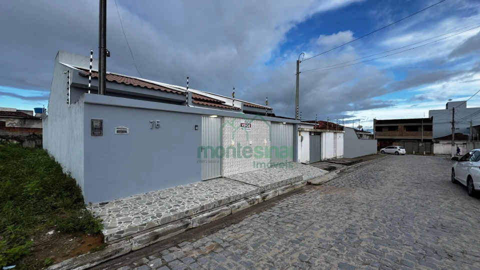 Imagens do imóveis Casa À Venda Francisco Simão Dos Santos Figueira Garanhuns