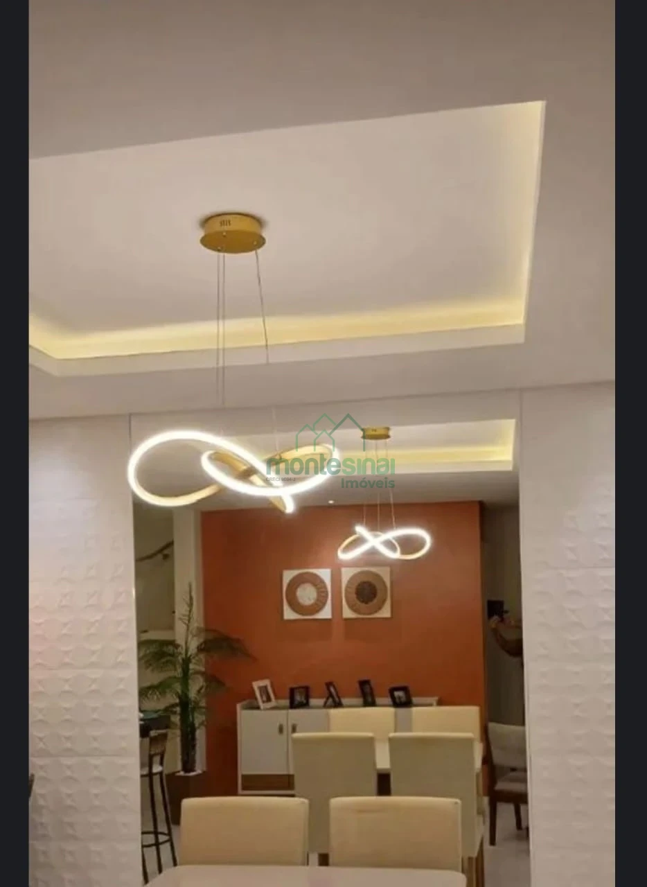 Imagens do imóveis Casa Duplex à Venda  Boa vista R$385.000,00