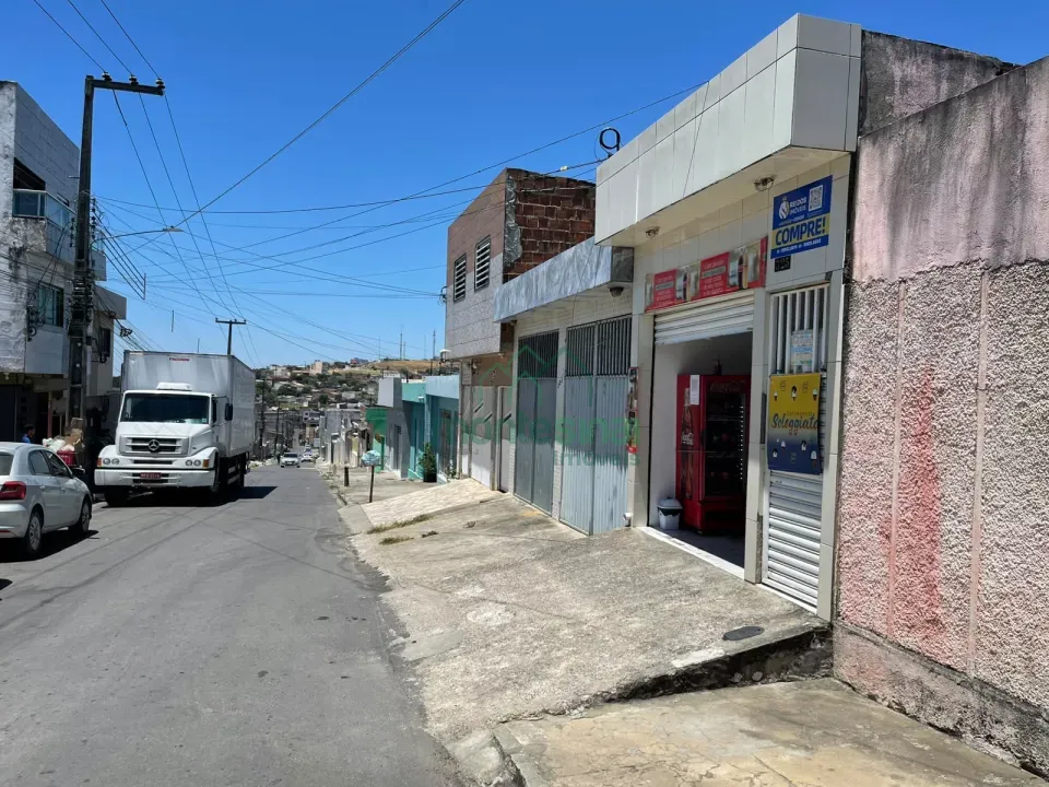 Casa à venda no Severiano de Moraes Filho por R$210.000,00