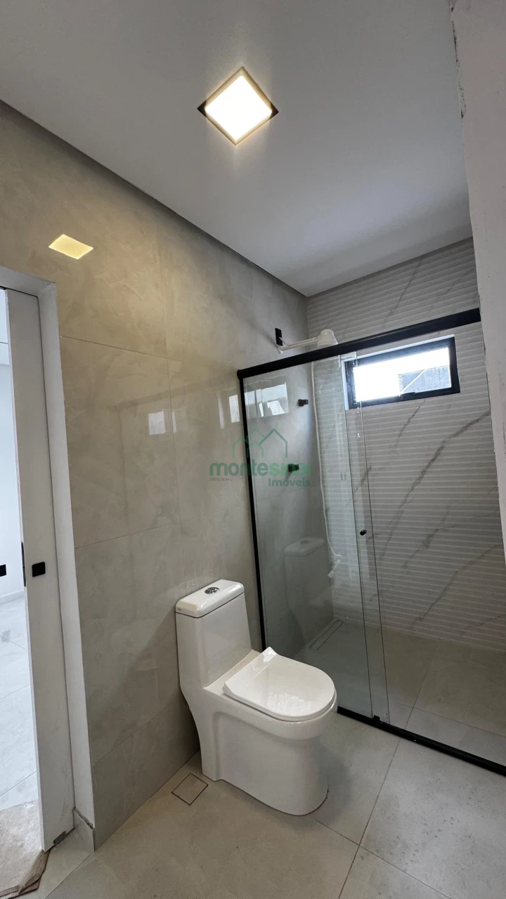 Imagens do imóveis Casa de alto padrão para locação no Portal das Colinas por R$5000,00