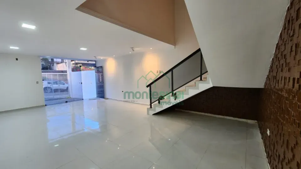 Casa duplex à venda no Heliópolis por R$800.000,00