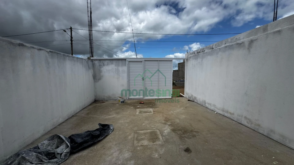 Casa à venda no bairro Francisco Simão dos Santos Figueira em Garanhuns/PE