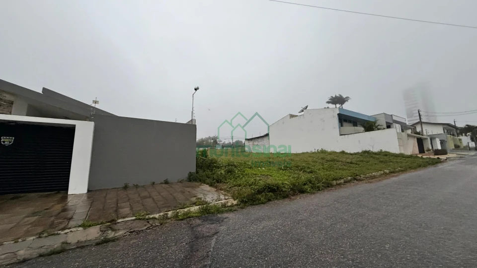 Imagens do imóveis Terrenos À Venda Heliópolis Garanhuns cada lote R$400.000,00