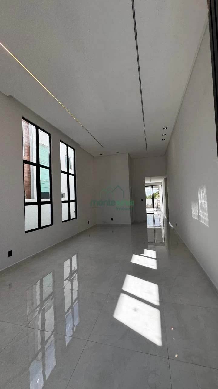 Imagens do imóveis Casa de alto padrão para locação no Portal das Colinas por R$5000,00