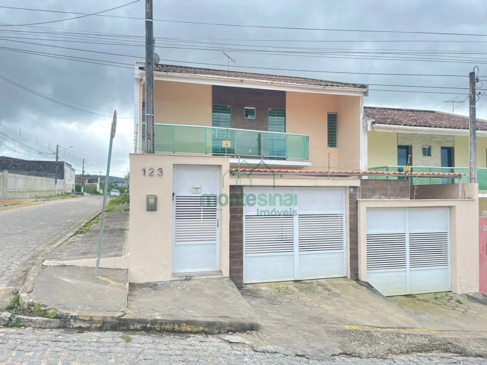 Imagens do imóveis Casa para aluguel R$2.800,00