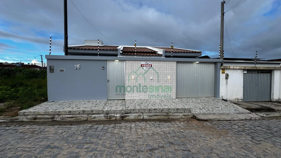 Imagens do imóveis Casa À Venda Francisco Simão Dos Santos Figueira Garanhuns