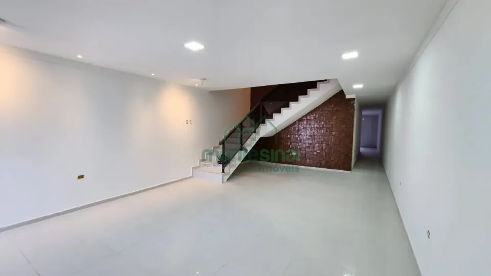 Casa duplex à venda no Heliópolis por R$800.000,00