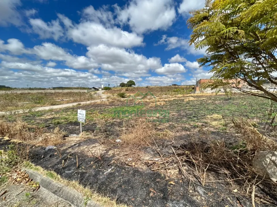 Imagens do imóveis Terreno à venda no Loteamento Serra Branca em Garanhuns por R$110.000,00