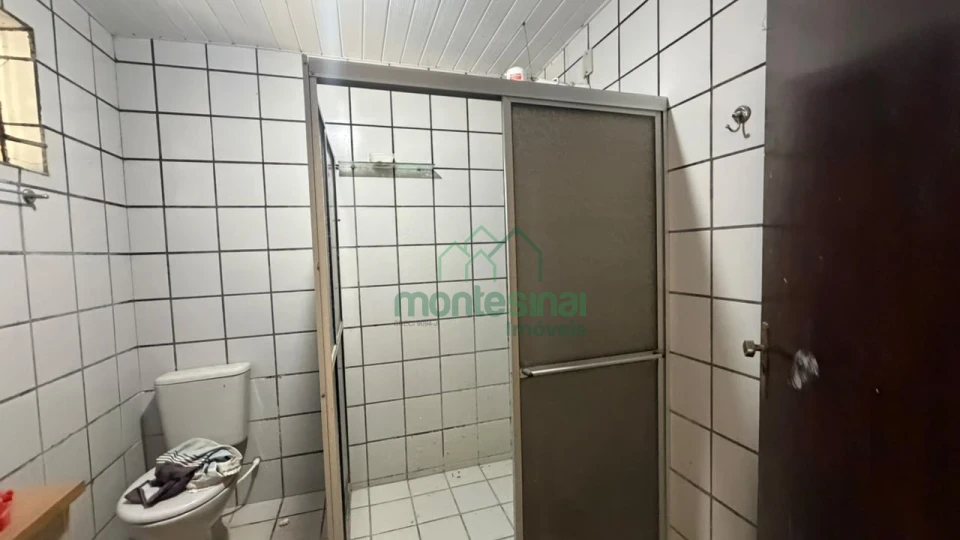 Imagens do imóveis Casa comercial para locação no Heliópolis por R$4.700,00