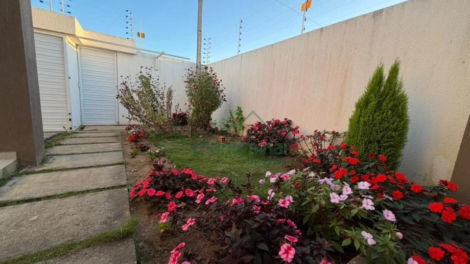 Imagens do imóveis Casa para locação no cidade das flores em Garanhuns por R$2.200