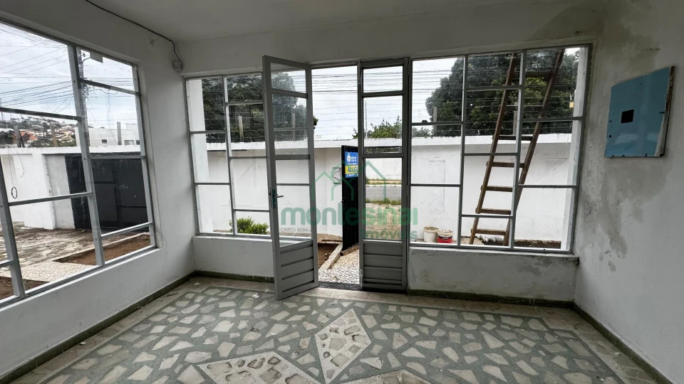 Casa comercial para aluguel no Heliópolis por R$8.000,00
