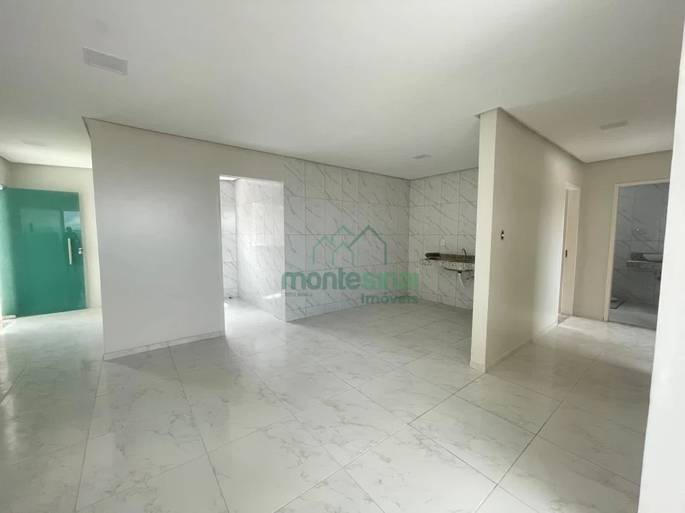 Apartamento para locação no Heliópolis com três quartos e varanda por R$2.500,00