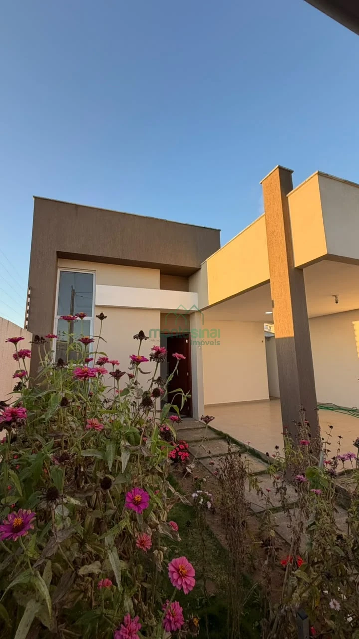 Imagens do imóveis Casa para locação no cidade das flores em Garanhuns por R$2.200