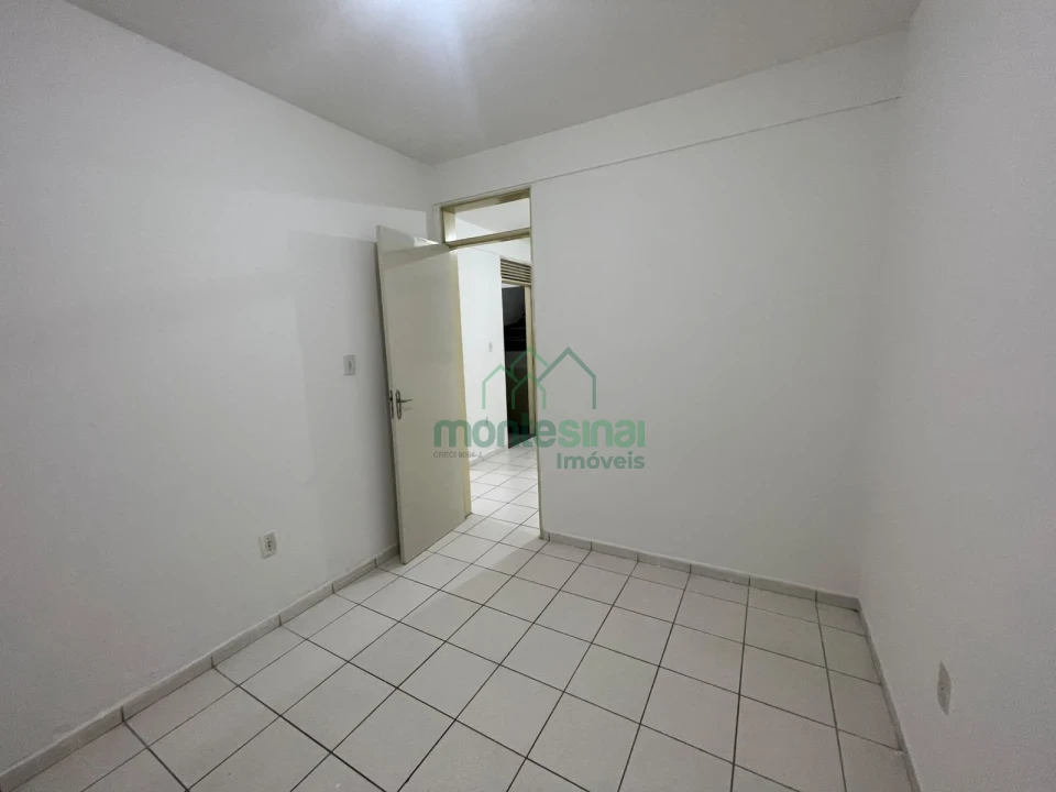 Apartamento para locação no Centro de Garanhuns por R$900,00