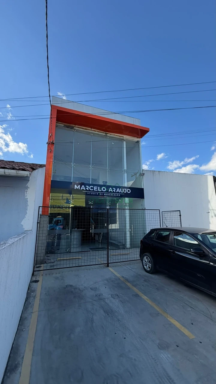 Ponto comercial para locação no Heliópolis por R$6.000