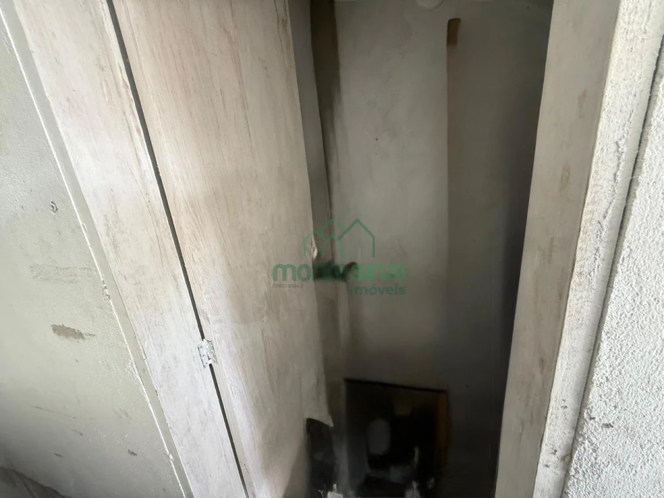 Imagens do imóveis Prédio com dois Apartamentos e dois pontos comercial  À Venda Boa Vista Garanhuns R$ 600.000,00