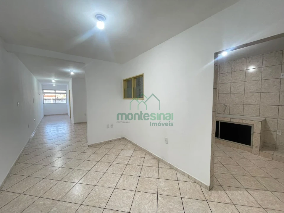 Apartamento com dois quartos para locação no Centro de Garanhuns por R$1.350,00
