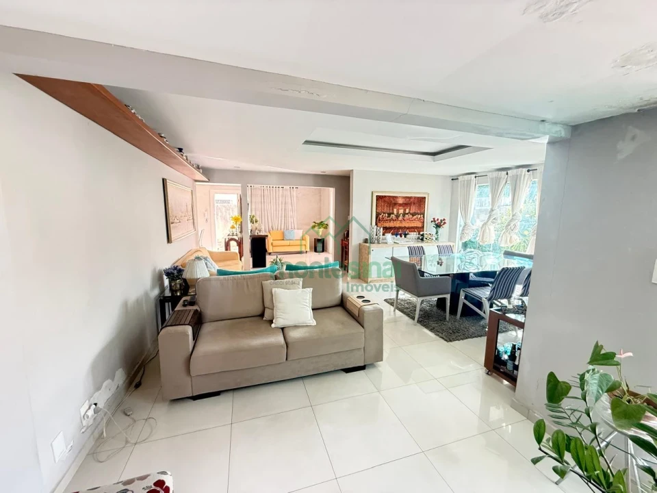 Casa À Venda Heliópolis Garanhuns Alto padrão R$2.500.000,00