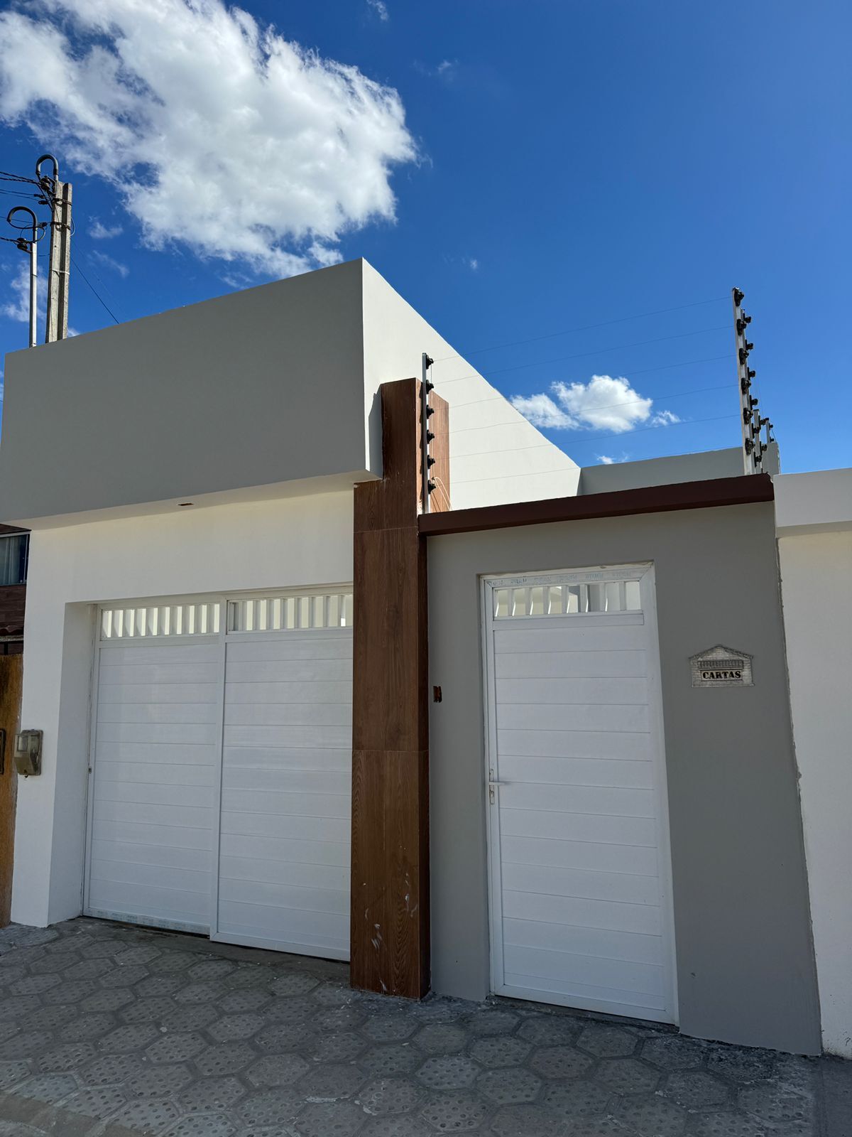 Imagens do imóveis Casa Padrão 80 m² Severiano Morares Filho por R$220.000,00