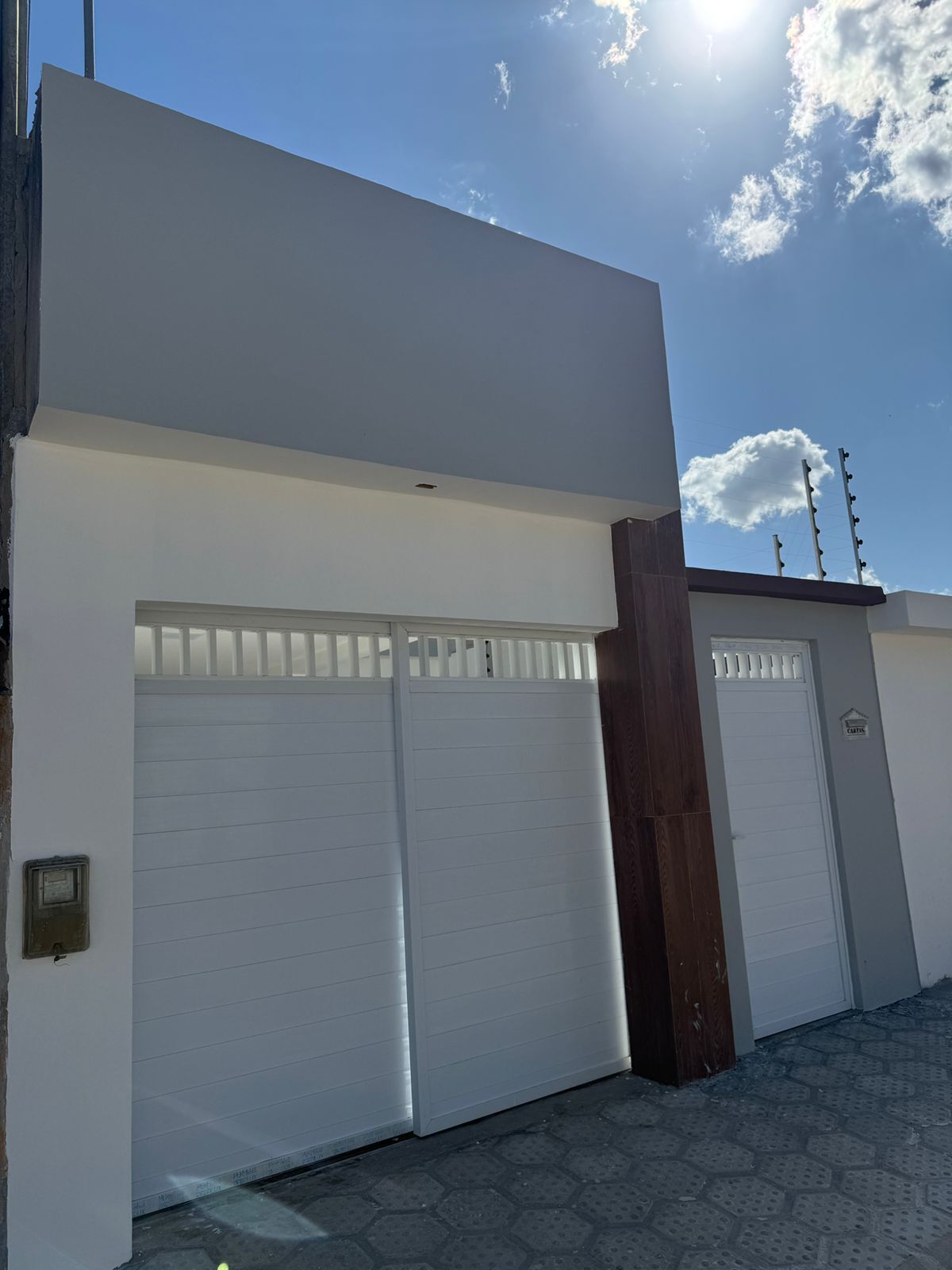 Imagens do imóveis Casa Padrão 80 m² Severiano Morares Filho por R$220.000,00