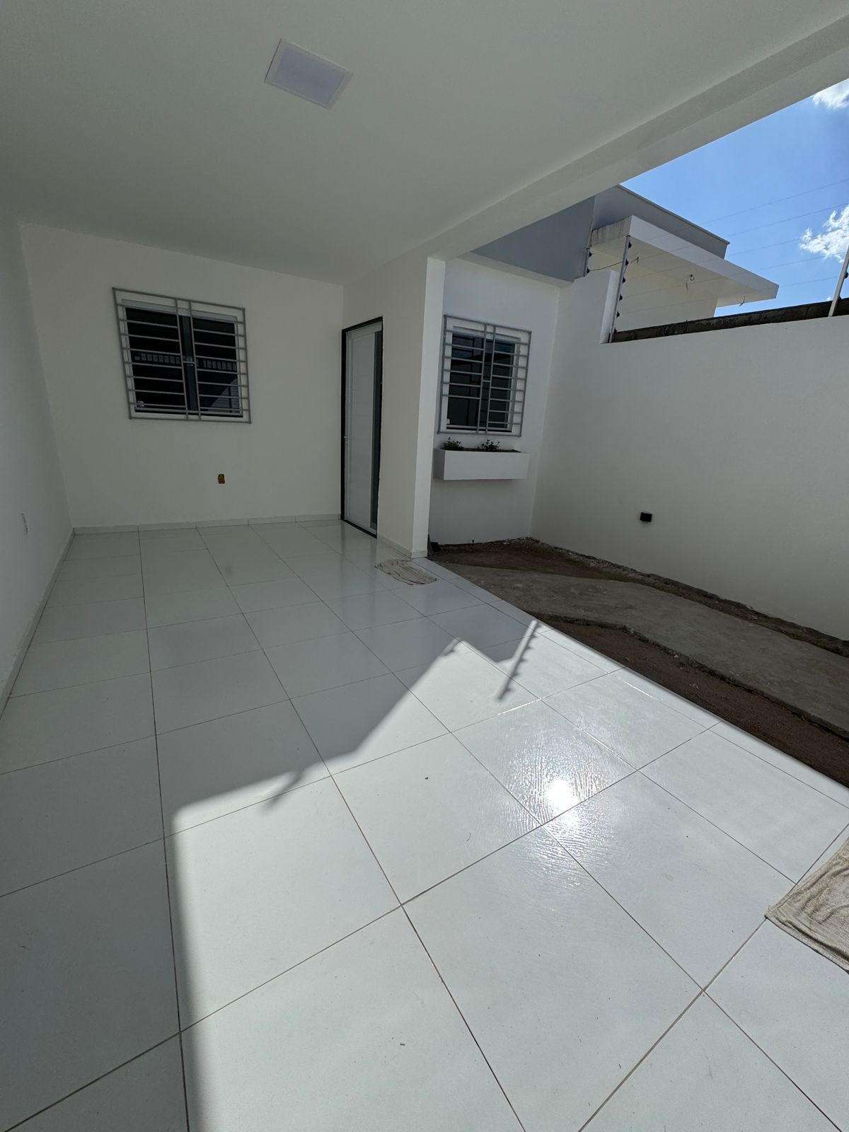 Imagens do imóveis Casa Padrão 80 m² Severiano Morares Filho por R$220.000,00