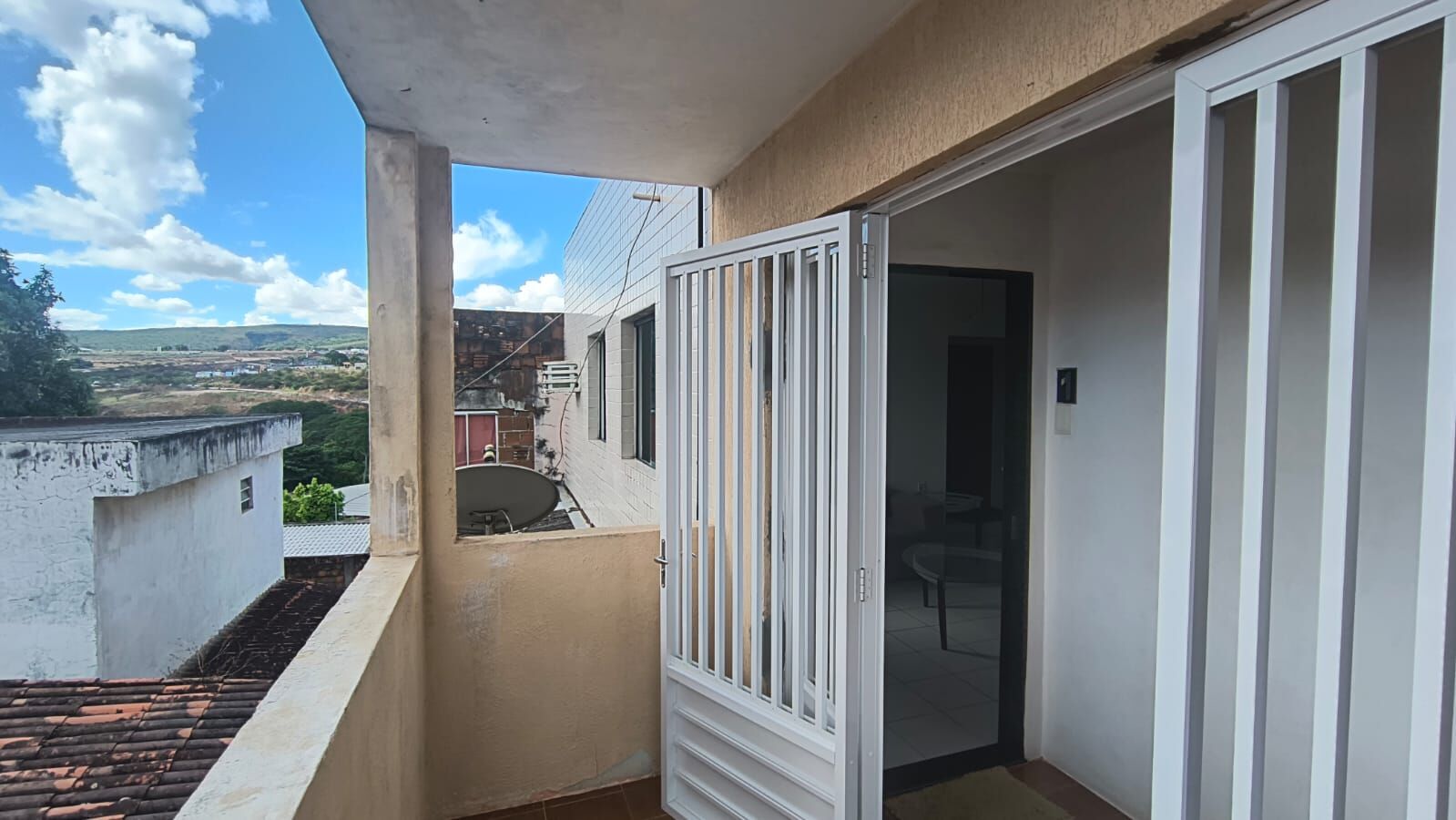 Imagens do imóveis Apartamento Padrão no Bairro Santo Ântônio/centro por R$200.000,00 em Garanhuns-PE