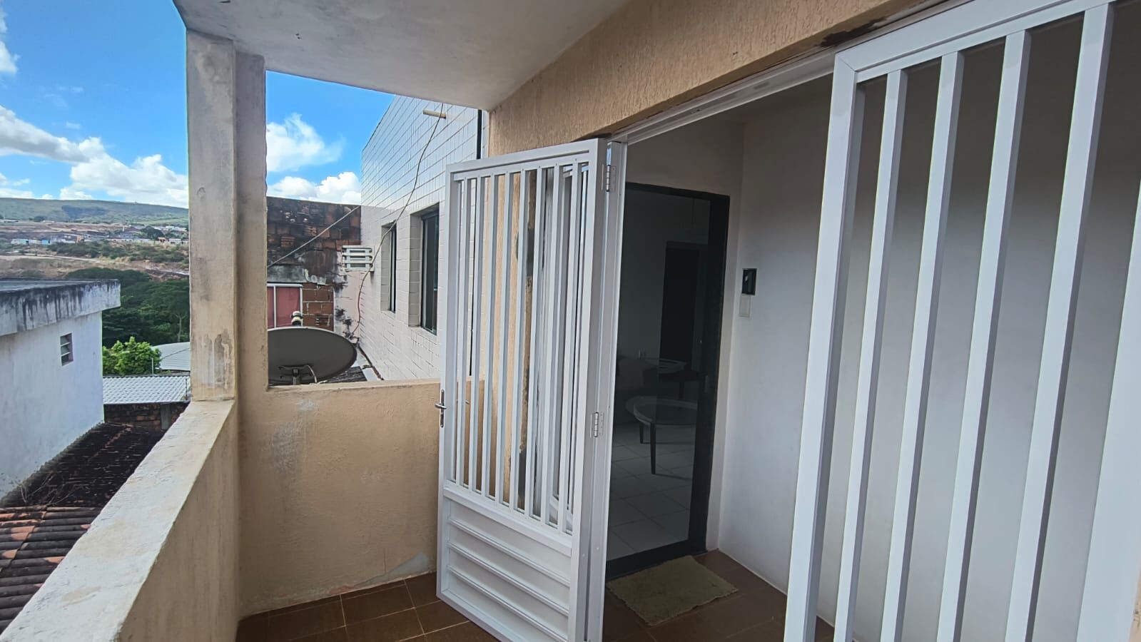 Imagens do imóveis Apartamento Padrão no Bairro Santo Ântônio/centro por R$200.000,00 em Garanhuns-PE