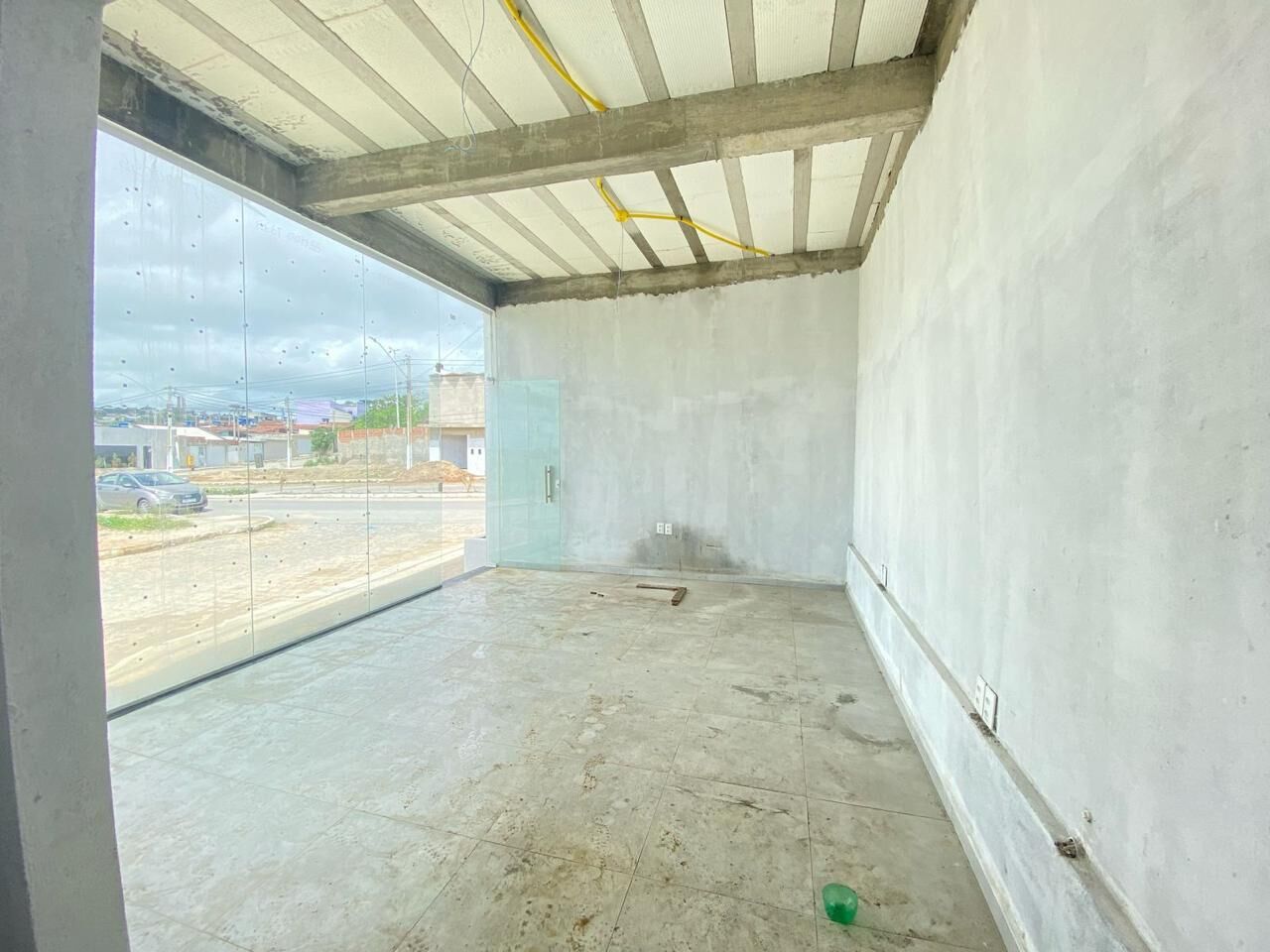 Sala Comercial aluguel por R$ 2.000,00 no Viana e Moura