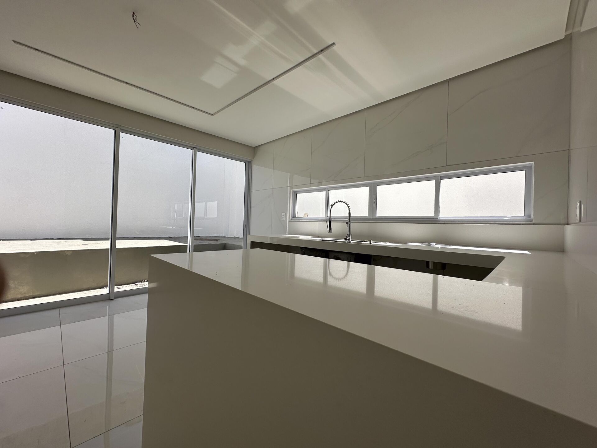 Casa Alto Padrão á venda por R$ 1.350.000,00 no condominio Bellevue