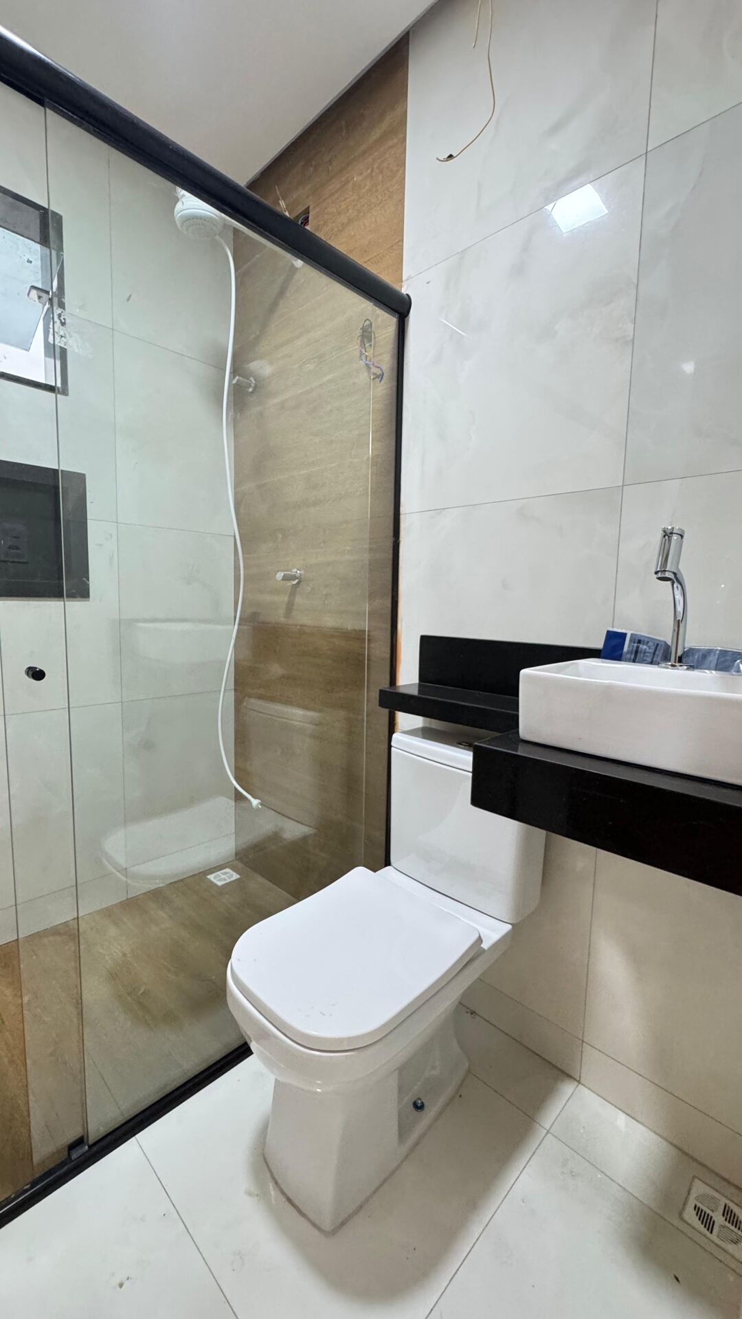 Casa no bairro Francisco Simão Garanhuns/PE R$350.000,00 / VENDA