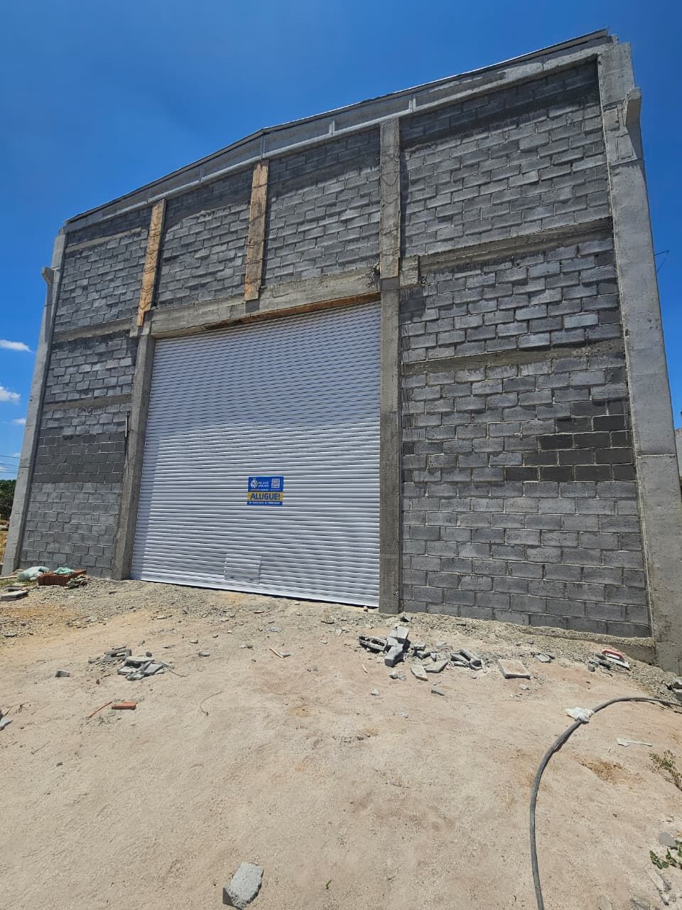 Pavilhão/Galpão Industrial para venda entrada cohab III  R$550.000,00